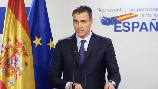Sánchez: "La derecha y la ultraderecha han intentado amordazar al Parlamento para mantener el bloqueo del TC con un complot burdo" Pedro Sánchez
