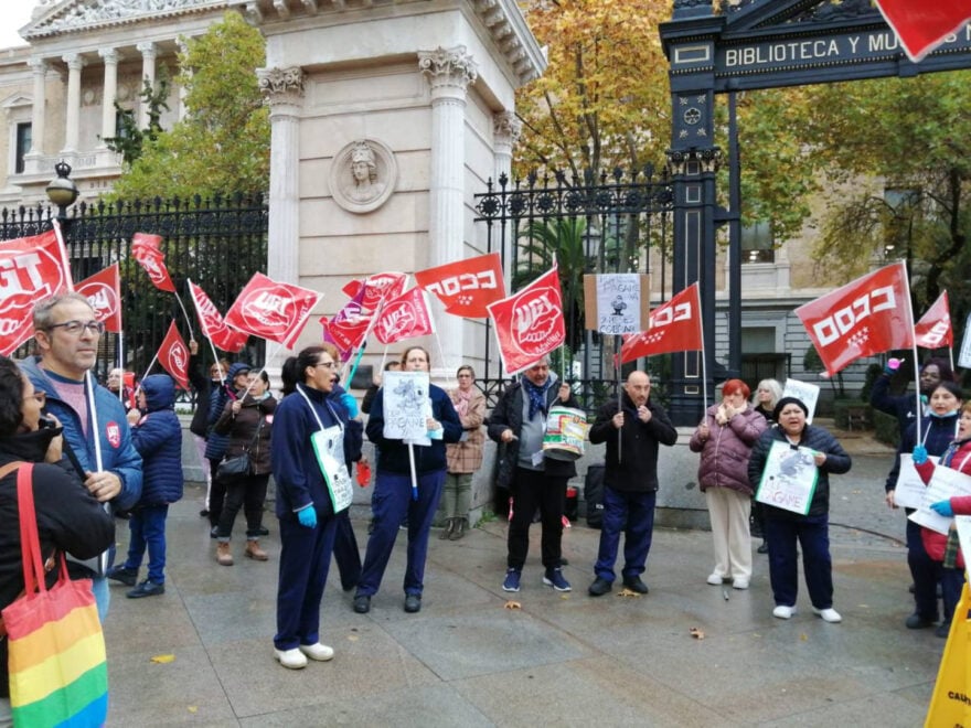 Concentración de las trabajadoras de la BNE.