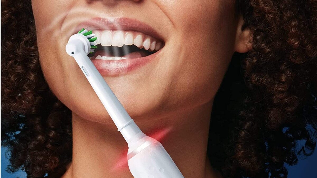 El cepillo de dientes Oral-b Pro3 tiene este descuentazo