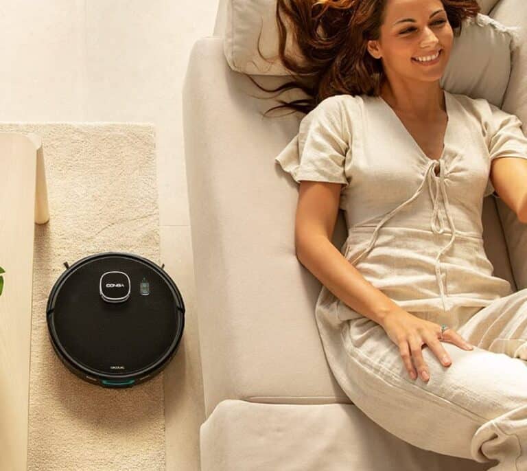 Regala tiempo en Navidad: Este robot aspirador de Cecotec ¡tiene 50€ de descuento!
