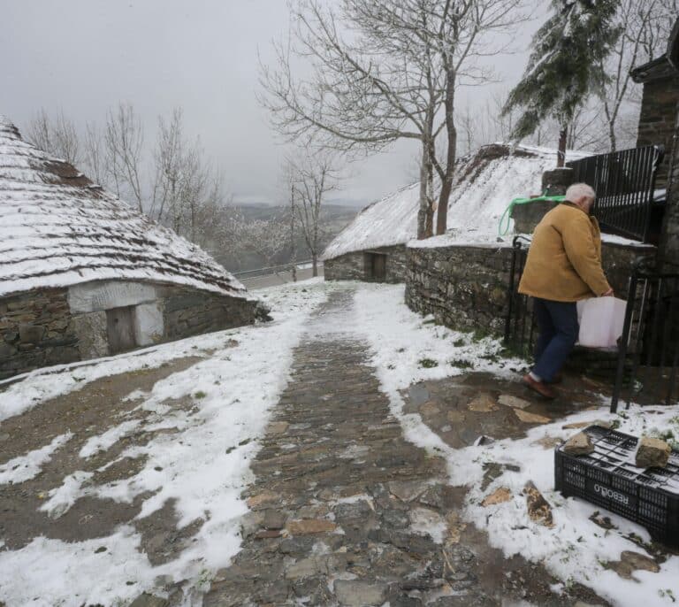 Sanidad aconseja ventilar la casa dos veces al día a pesar del frío