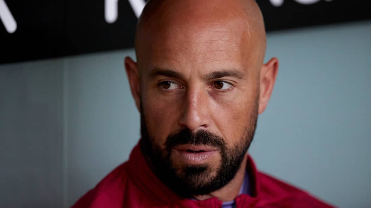 Pepe Reina durante un partido de La Liga el pasado octubre en San Mamés