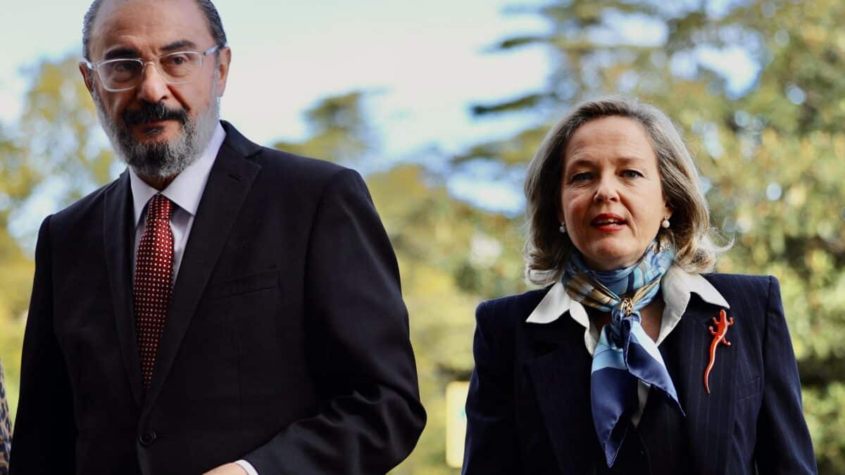 Javier Lambán y Nadia Calviño.