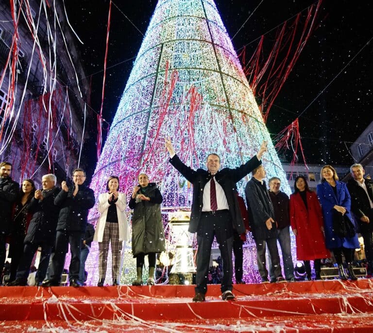 Albiol disputa a Vigo el trono de las Navidades: tendremos el árbol más grande de España