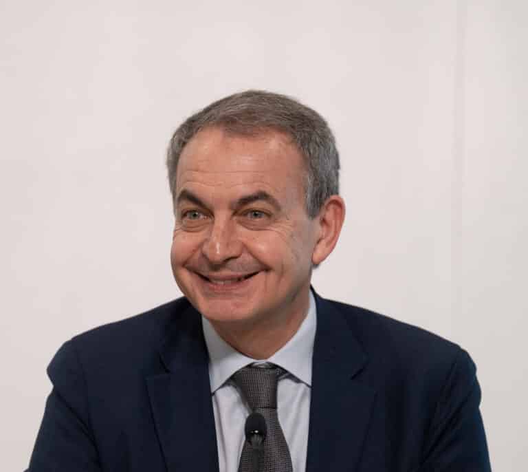 Zapatero, en El Ejido: "No quiero que ningún español vaya a Marruecos o cualquier país y que nos echen en cara que explotamos"