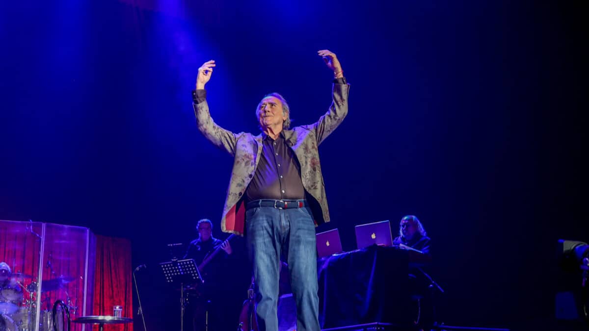 El cantautor Joan Manuel Serrat actúa en el Wizink Center, a 7 de diciembre de 2022