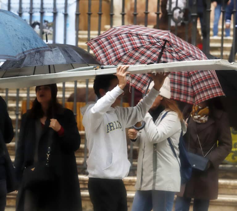 La borrasca Efraín apretará hasta el jueves en todo el territorio