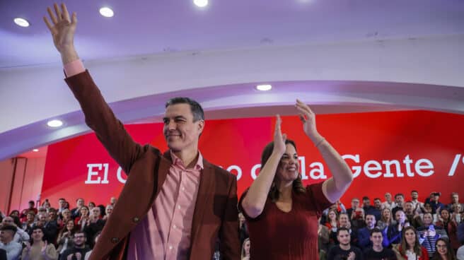 Sánchez presenta a los candidatos del PSOE a las alcaldías españolas