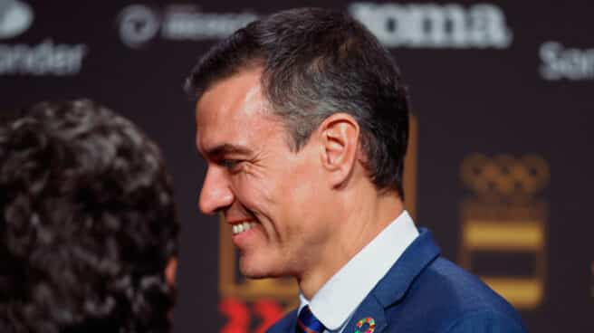 La lotería de los sediciosos, la Navidad de Sánchez Pedro Sánchez, presidente del Gobierno de España, durante la ceremonia de entrega de premios del COE (Comité Olímpico Español)