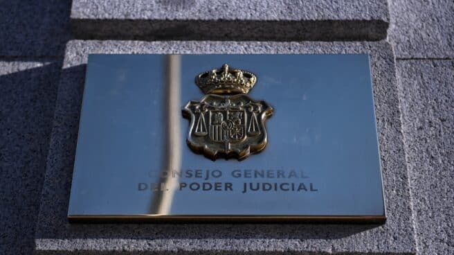 Segoviano y Tolosa, así son los nuevos miembros del TC Entrada del Consejo general del Poder Judicial donde se ha celebrado una sesión extraordinaria para elegir a los magistrados del Tribunal Constitucional (TC), en la sede del Consejo general del Poder Judicial (CGPJ)
