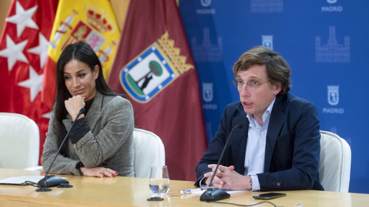 Villacís y Almeida comparecen en el Ayuntamiento.