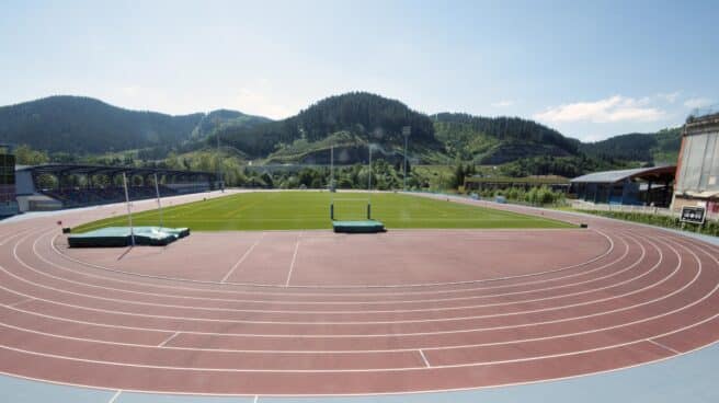 Detienen a un entrenador de atletismo de Tarragona por abusar sexualmente de niñas de entre 13 y 16 años Pista de atletismo
