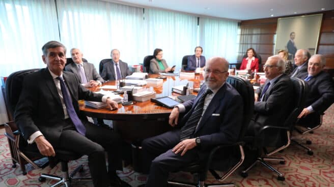 Primer Pleno jurisdiccional del Tribunal Constitucional tras su renovación