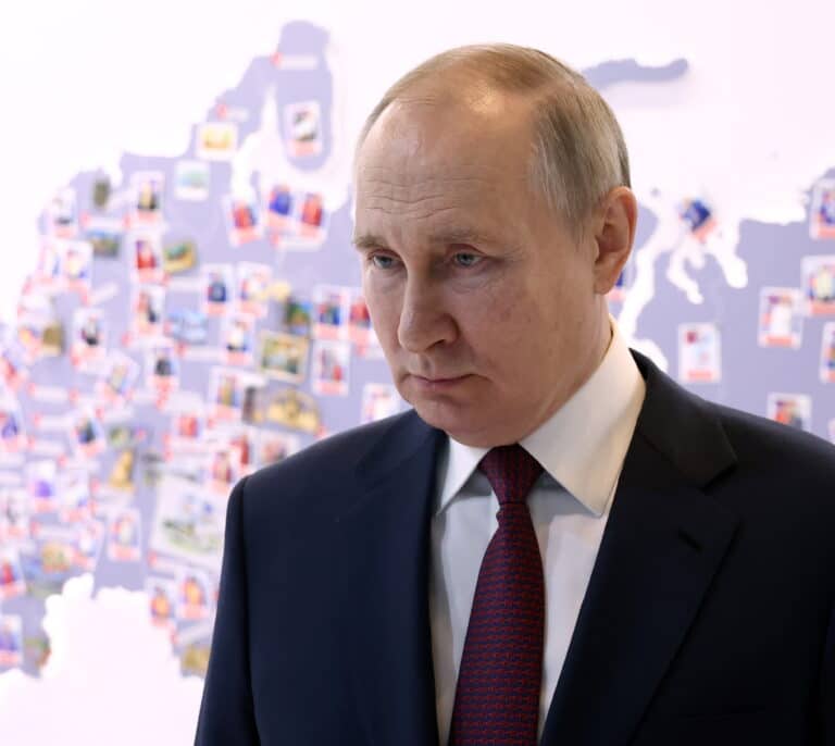 Del insulto a la amenaza: el Kremlin enfurece por el éxito de Zelenski en EEUU