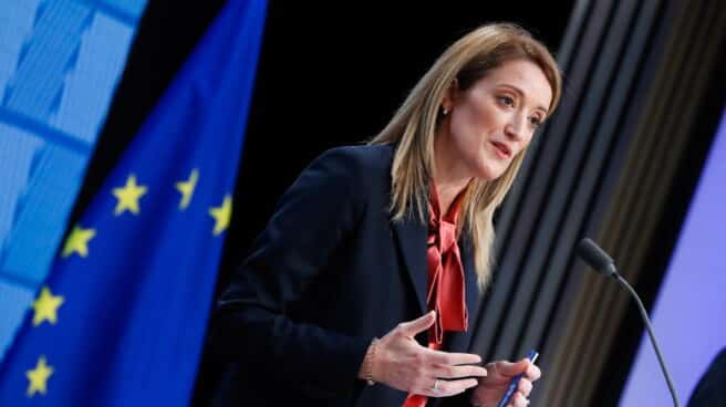 El Parlamento Europeo, en su hora más difícil Roberta Metsola, presidenta del Parlamento Europeo