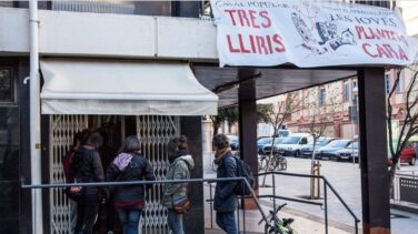 Ada Colau invierte 40.000 euros en acondicionar un local okupa en Gràcia