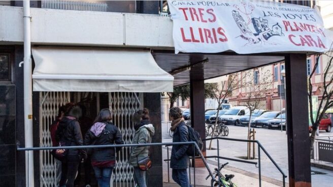 Tres lliris 2