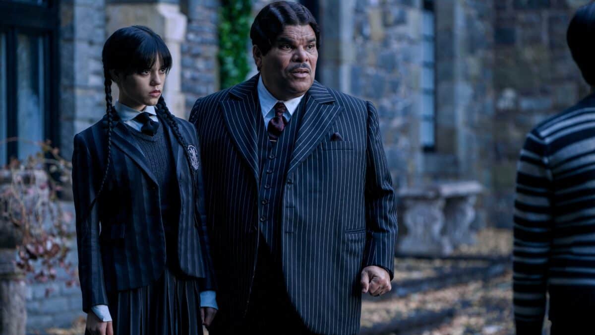 Miércoles. (L to R) Jenna Ortega como Miércoles Addams, Luis Guzmán como Gomez Addams