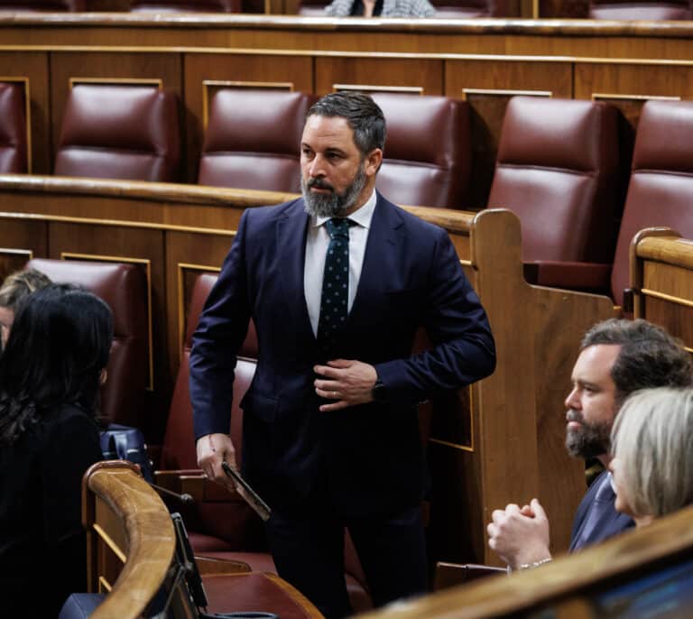 Vox extiende a Ayuso la presión electoral ejercida al PP para intentar capitalizar voto