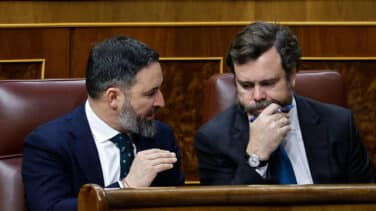 Vox vuelve al 'perfil García-Gallardo' en los candidatos de mayo tras el pinchazo de Olona