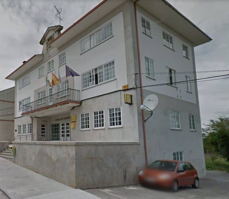 Un ayuntamiento gallego tendrá que pagar 32.000 euros a una vecina que se cayó por el mal estado de las aceras