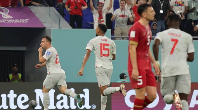 Suiza puede con Serbia en la batalla del 974 y jugará con Portugal en octavos de final