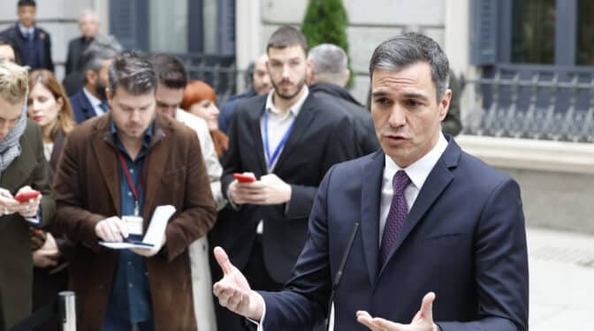 Pedro Sánchez: "Espero que hoy haya una victoria frente a Marruecos y nos den una alegría"