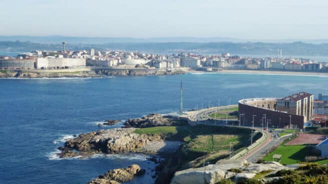 coruña-vista-panoramica Vista panorámica parcial de A Coruña, desde el monte de San Pedro