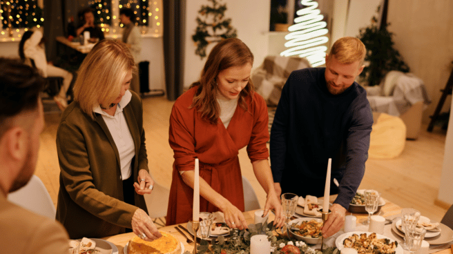 Familia en día festivo de 2 de enero de 2023