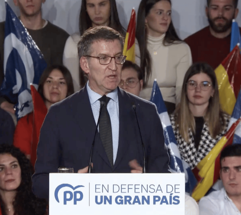 Feijóo pide el "voto secuestrado" de los socialistas: "Sánchez está emprendiendo su propio 'procés'"