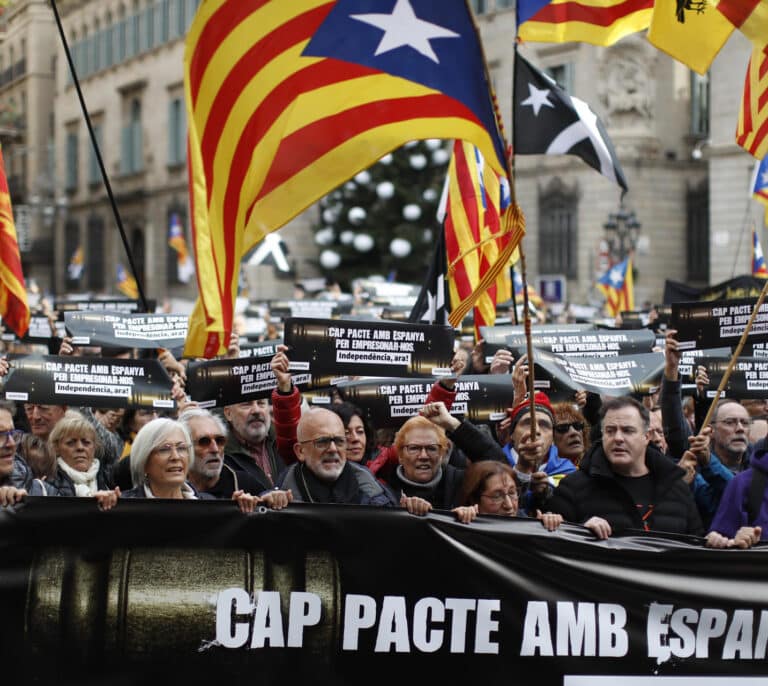 La manifestación de Junts y ANC contra la reforma del Código Penal solo suma 3.600 personas