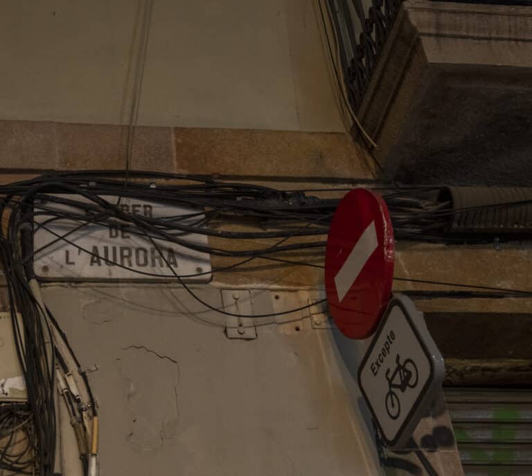 La juez deja en libertad provisional a Miguel Ricart tras su detención en un narcopiso de Barcelona