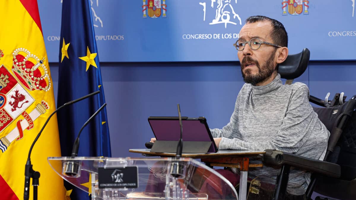 El portavoz de Podemos, Pablo Echenique, en el Congreso de los Diputados.