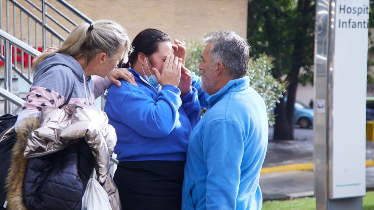 Muere el bebé que desapareció con su abuelo en Huelva tras cinco días en la UCI