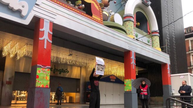 Activistas de Futuro Vegetal en Cortylandia.