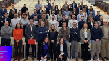 Unos revolucionarios rayos X y una tecnología contra el dolor crónico, ganadores del reto Santander Award