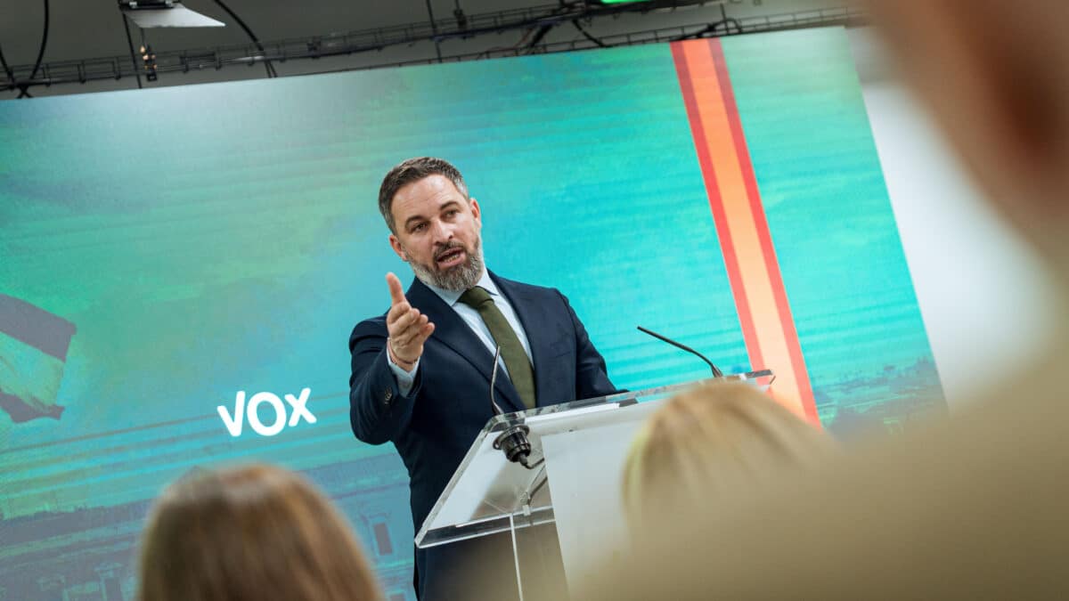 El presidente de Vox, Santiago Abascal, durante una rueda de prensa, en la sede del partido