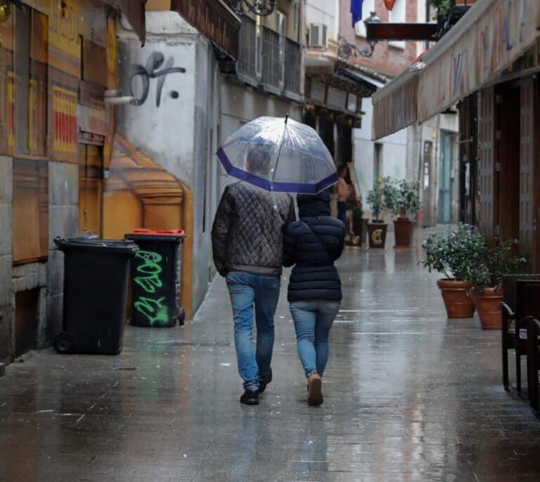 Tiempo para el puente de diciembre: lluvias en toda España