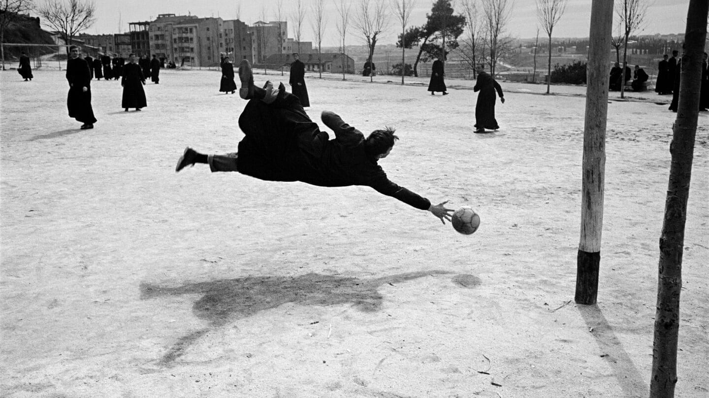 Seminario, 1960, fotografía de Ramón Masats que se podrá ver en Soria.