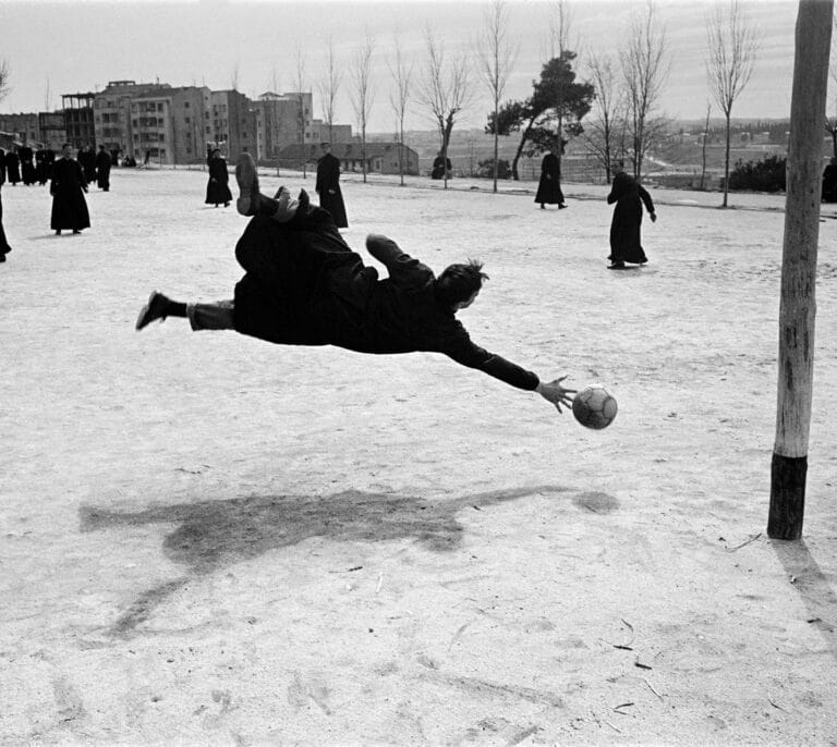 La hora de la Fotografía española empieza en Soria con décadas de retraso