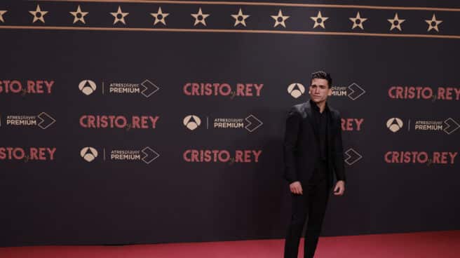 El actor Jaime Lorente a su llegada a la presentación de la nueva serie de Atresplayer Premium "Cristo y Rey", este jueves en Madrid.