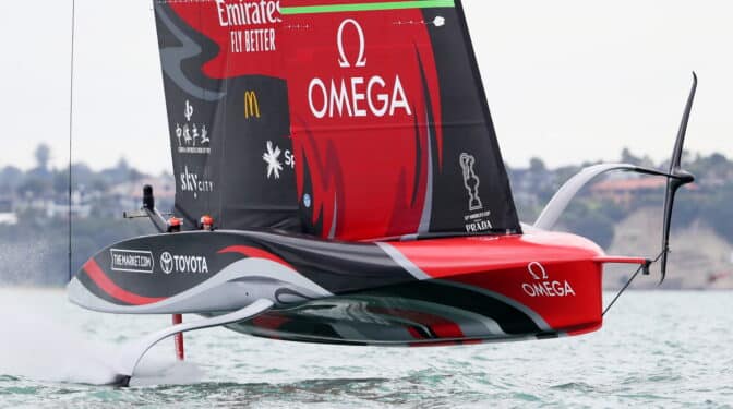 Una comunidad maorí escoltará al equipo Emirates Team New Zealand durante la Copa América de vela