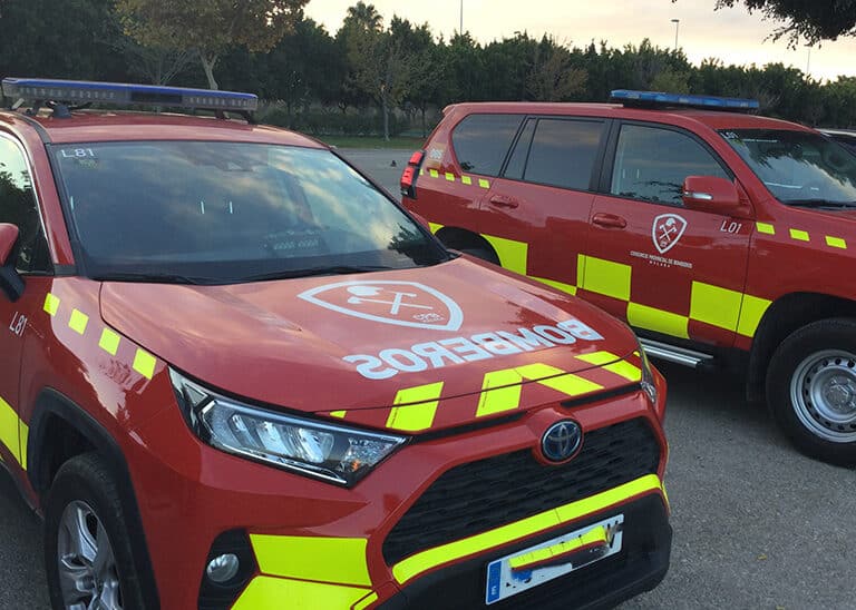 Dos fallecidos y cinco heridos en el incendio de una vivienda en Fuengirola