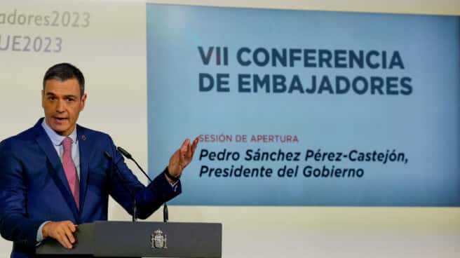 MADRID, 09/01/2023.- El presidente del Gobierno, Pedro Sánchez inaugura este lunes VII Conferencia de Embajadores, la primera íntegramente presencial desde 2008, que se celebra en la sede del Ministerio de Asuntos Exteriores, Unión Europea y Cooperación en Madrid. EFE/JJ Guillén