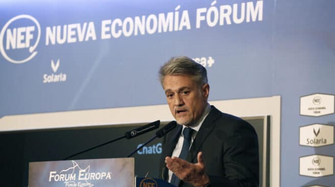 Desayuno informativo de la tribuna Fórum Europa con el presidente de Microsoft España, Alberto Granados