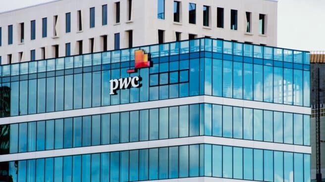 PwC, líder del asesoramiento en transacciones en España en 2022 Edificio Price Waterhouse Coopers en Oslo visto desde la Ópera.