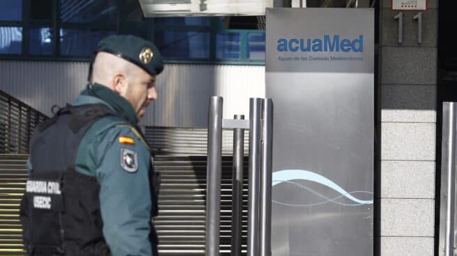 Registro de la Guardia Civil en la sede de Acuamed. Registro de la Guardia Civil en la sede de Acuamed.