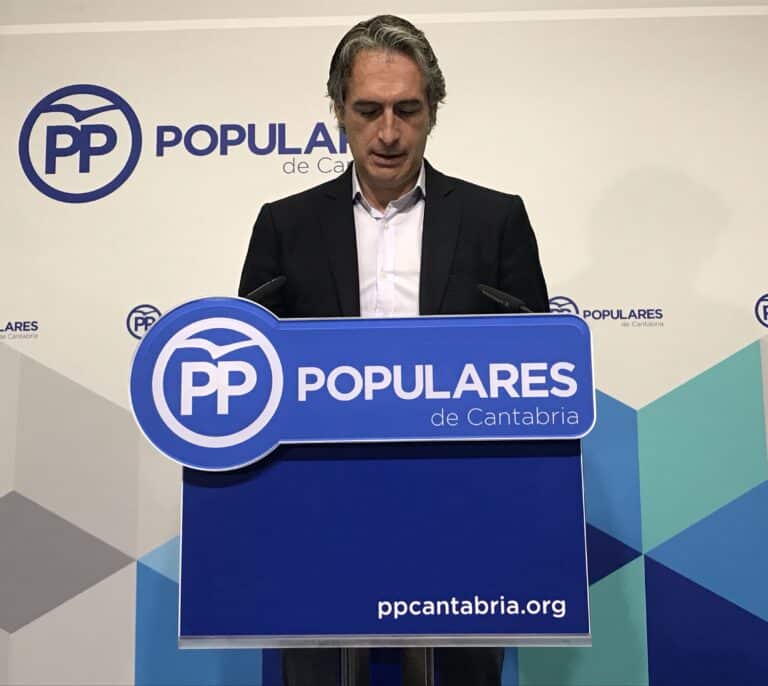 Feijóo encarga el programa del 28-M a Íñigo de la Serna, exministro y exalcalde de Santander