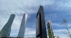 El alquiler de oficinas en Madrid y Barcelona cae un 24% y sube el de espacios flexibles
