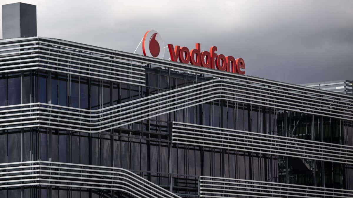 Sede de Vodafone en Madrid el día en el que la compañía de telefonía ha anunciado un ERE para 515 empleados